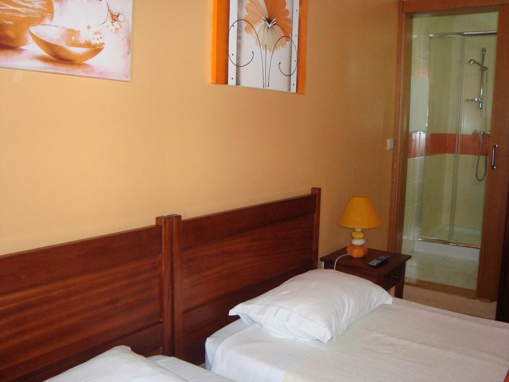 Hospedaria 5 Bicas Aveiro Exterior photo